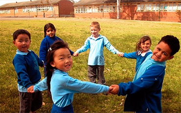 Children in a ring